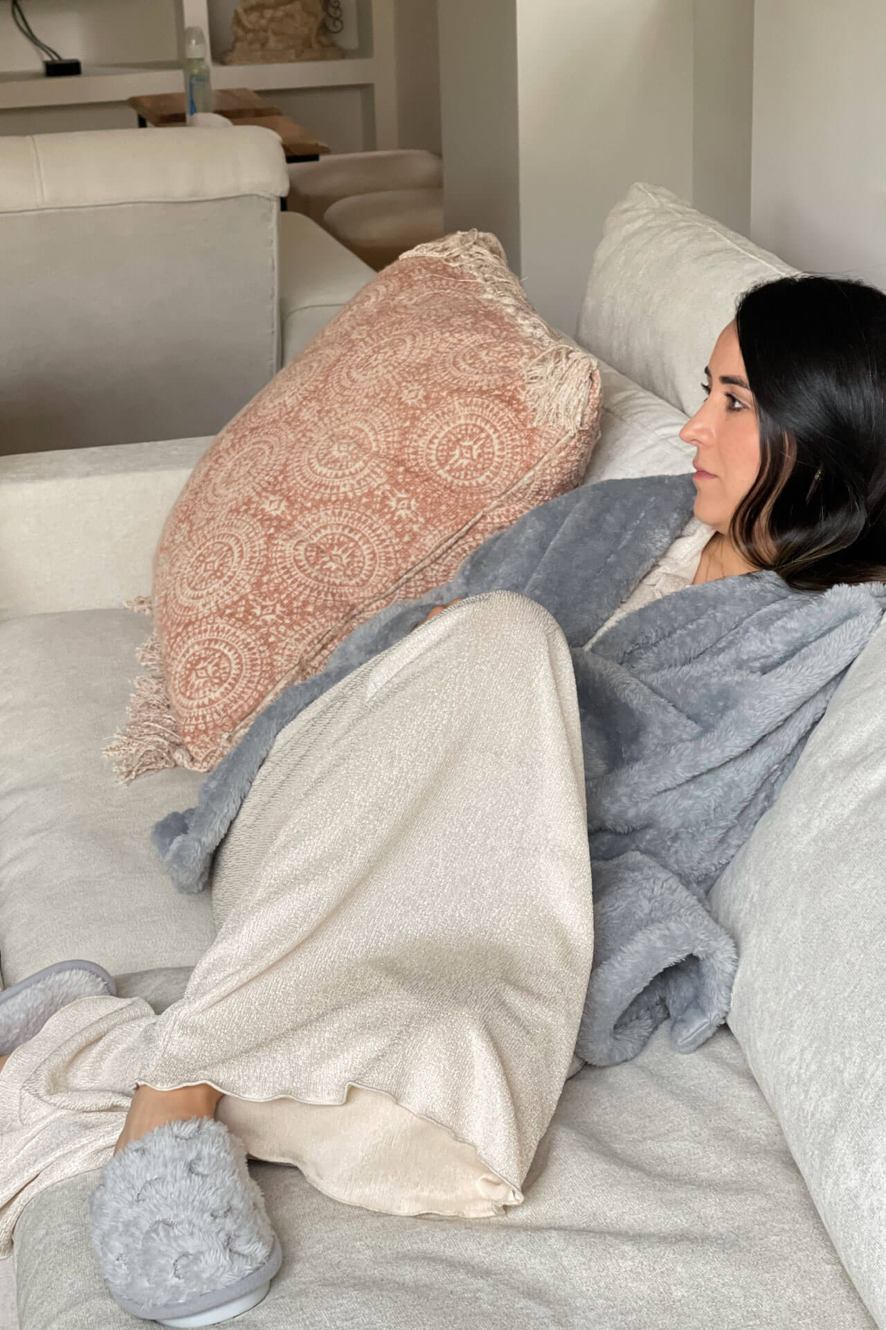 Buzo cobija mujer moda confort y tendencia