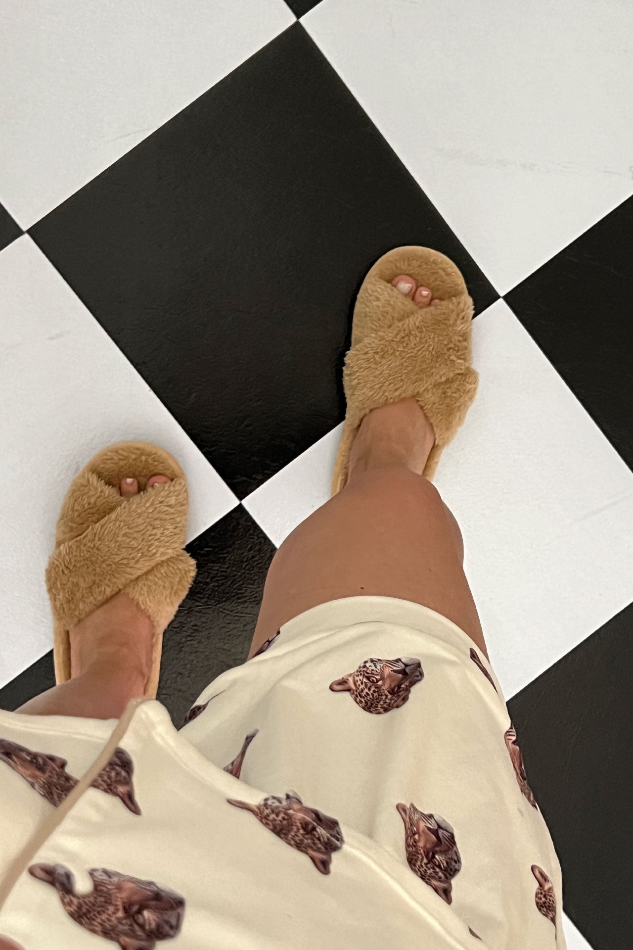 Pijama Short Camisa Manga Larga Cara de Leopardo