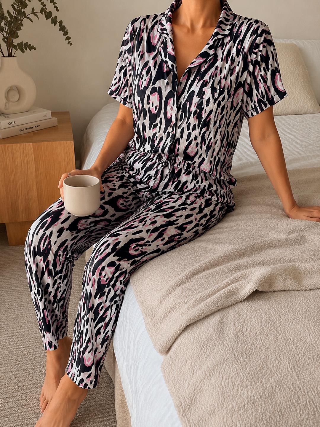 Pijama Pantalón Cebra Negro Rosa