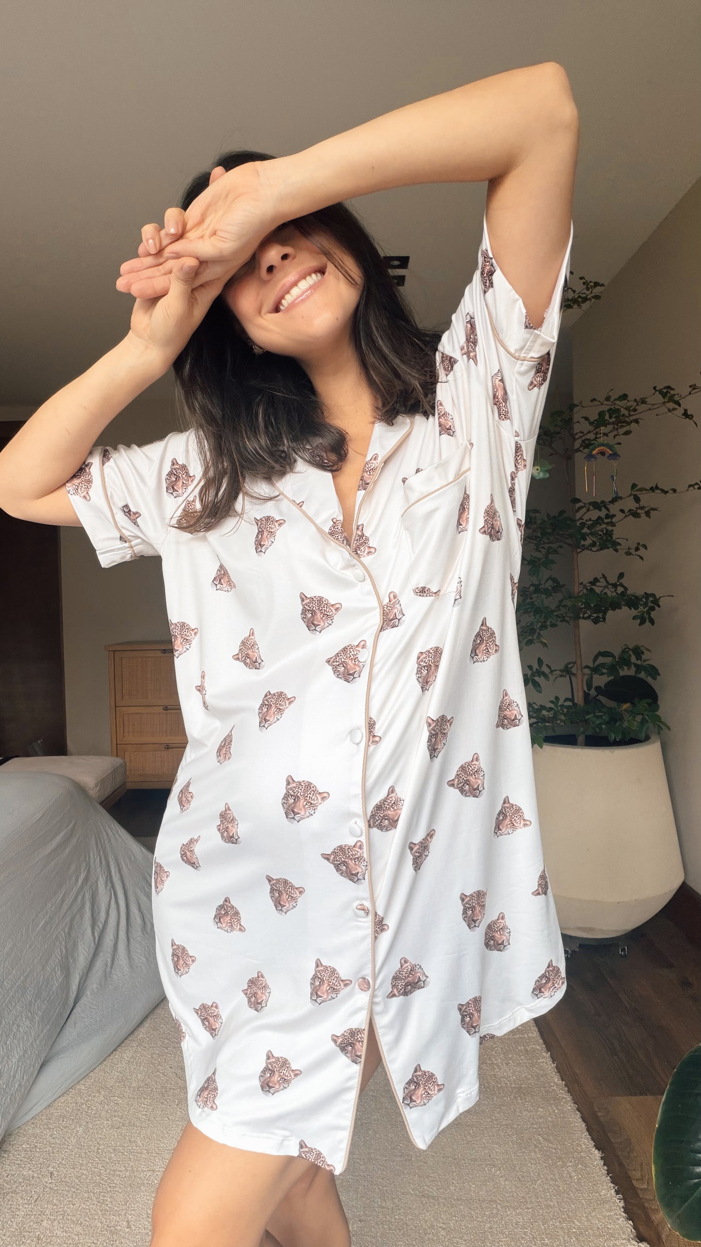 Pijama Camisero Cara de Leopardo